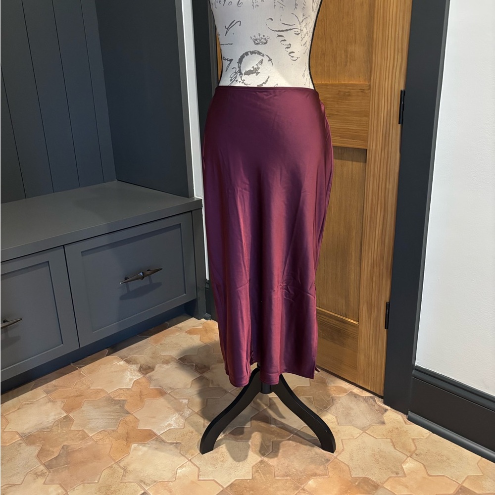NWT Old Navy Satin Midi Skirt in Rich Burgundy with Side Slit